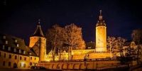Schloss Altenburg bei Nacht